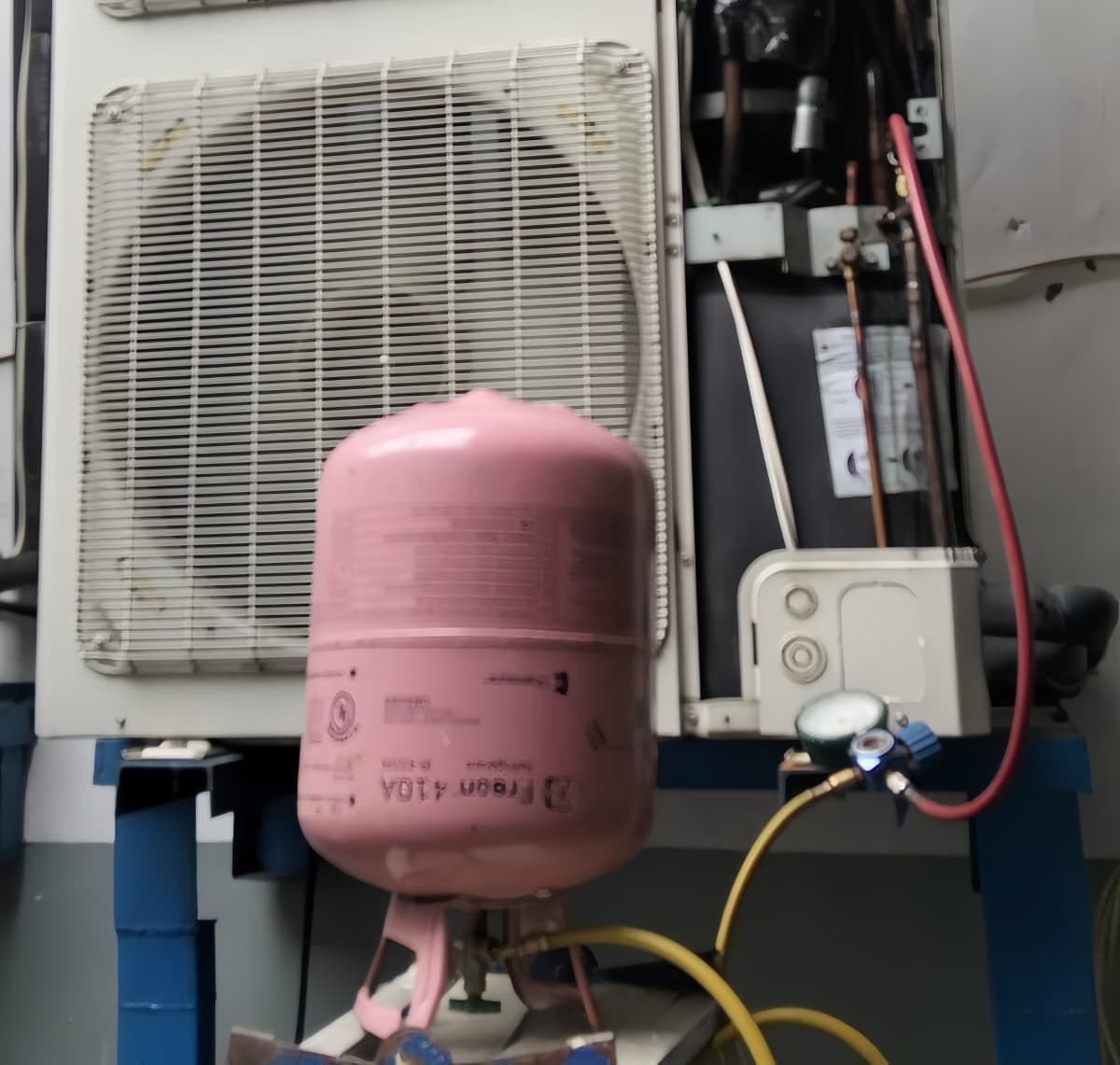 4051c284-16ff-41ab-84d4-c936d7fceae7